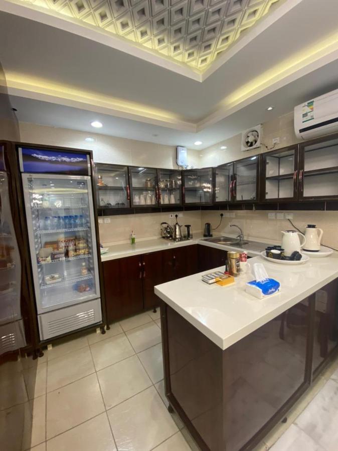 النايفات للوحدات السكنية المفروشة Džidda Exteriér fotografie